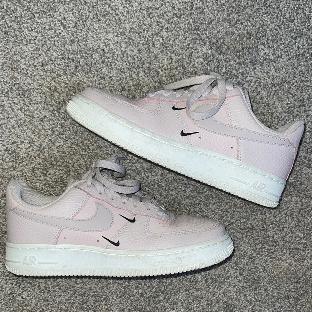 Nike Air Force One Sneakers Womens 7
